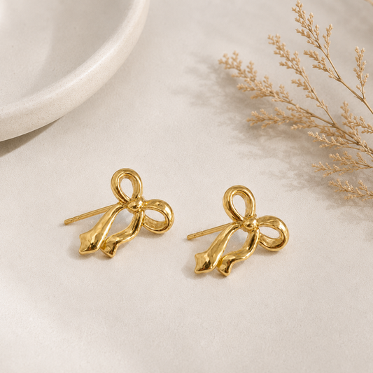 Ruban Studs