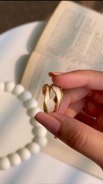 Wave Crest Adjustable Ring
