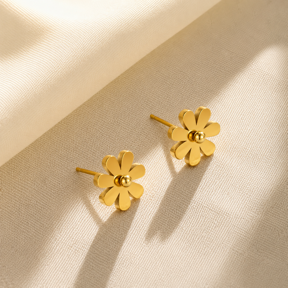 Daizy Flora Studs