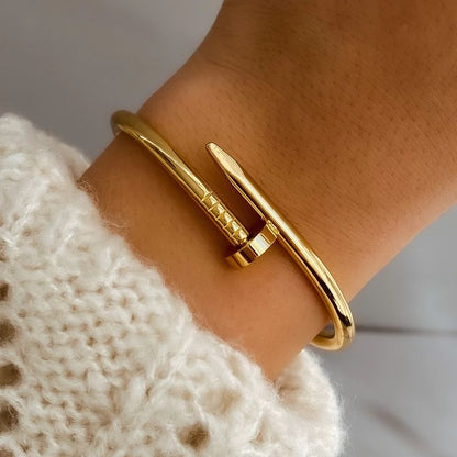 Nail Bangle