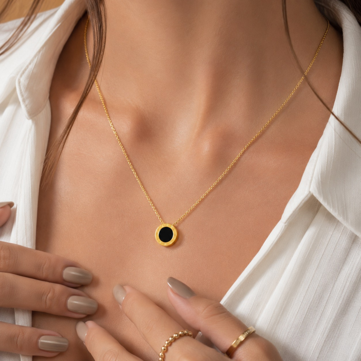 Noir Medallion Necklace