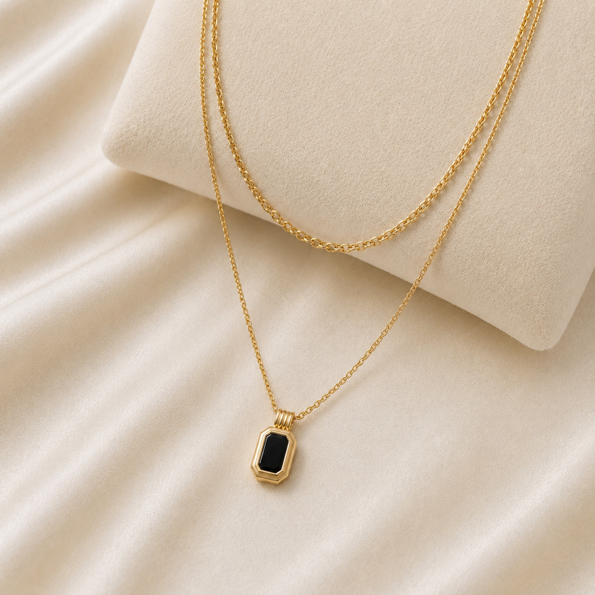 Gold Embrace Pendant