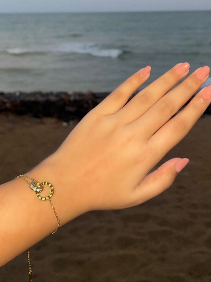 Eternal Time Interlock Bracelet