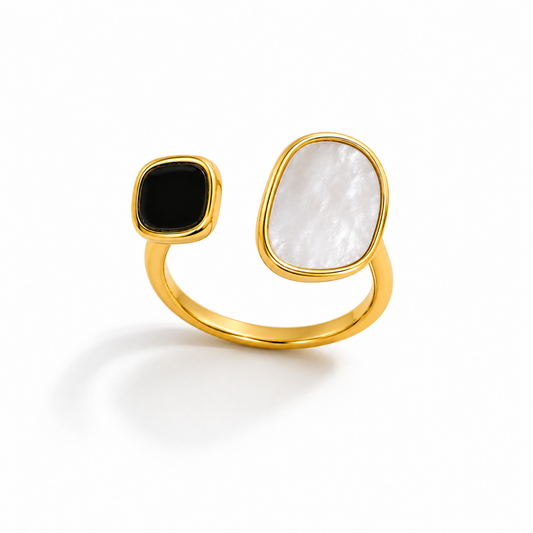 Onyx Pearl Duo Ring