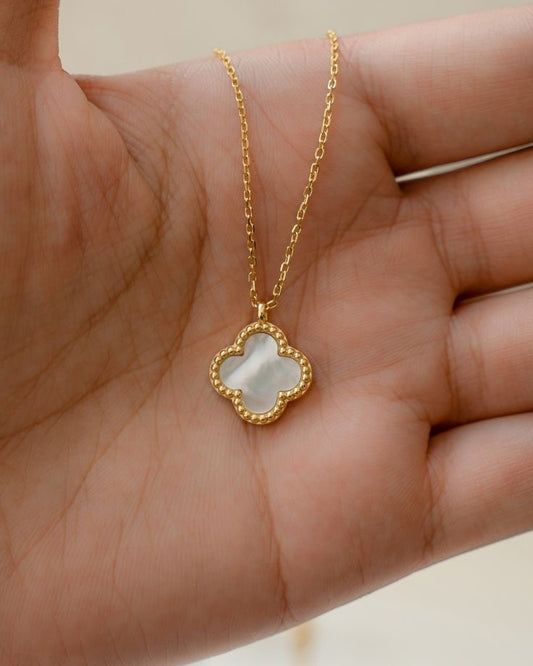Pearl Clover Pendant Necklace