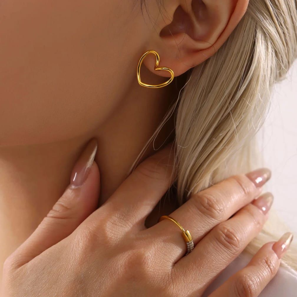 Hollow Heart Shaped Earings