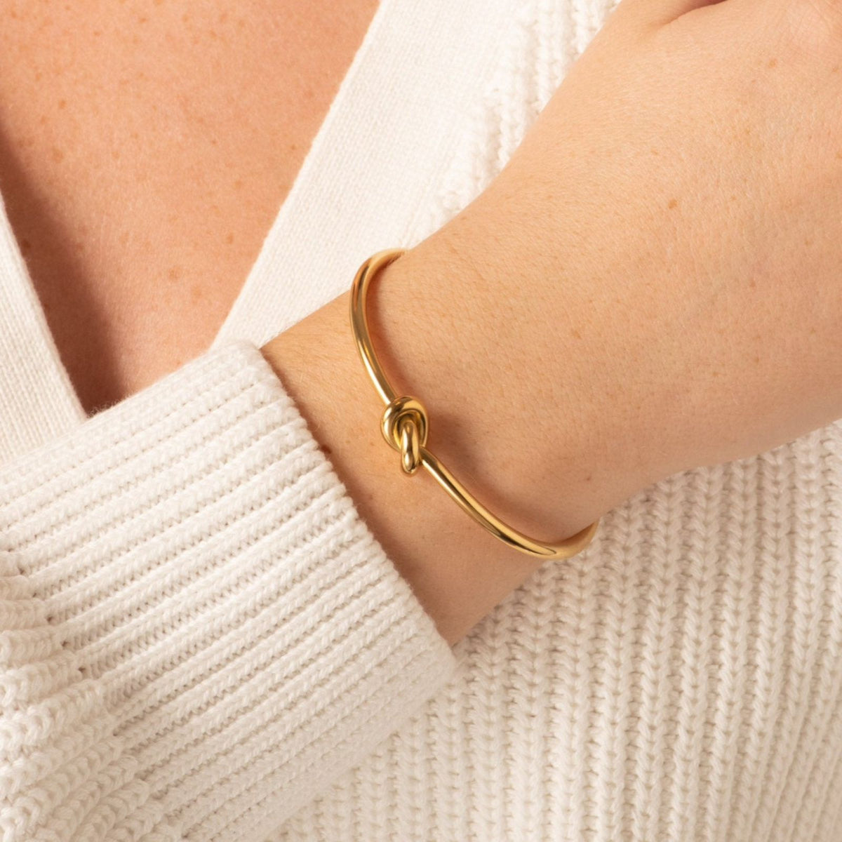 Twisted Knot Cuff